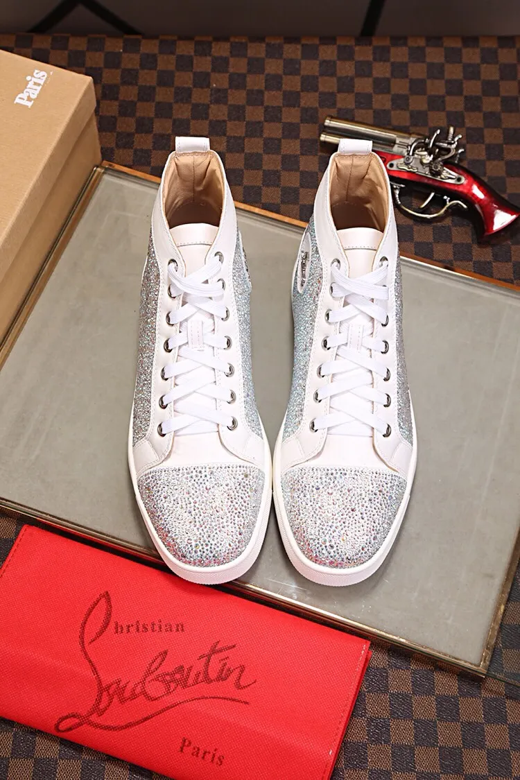 Ex-factory price 480. christian louboutin (CL red sole shoes) counter hot diamond series, high-top casual sneakers for couples 📢 📢 📢 Exclusive hot style release 🎈🎈💪 Movable latex feet 👻 Finished outsole sewing line [satisfied] 😝Female 35-40# Male 38#-46, global supply😝 [Top version]: original imported cowhide upper, top original leather lining, original molded TPU outsole, original 1:1 detail processing, original shoe last, large quantity available from stock,